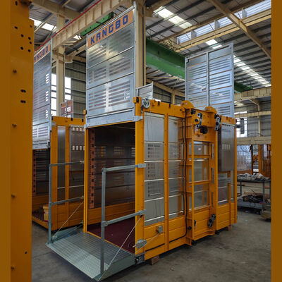 Three-phase Asynchronous Motor Passenger And Material Hoist Equipped with 3x23kw Motors and Payload 3200kg