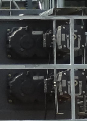 YJBNL150 Construction Elevator Gearbox , High Transmission Efficiency Lift Gear Box