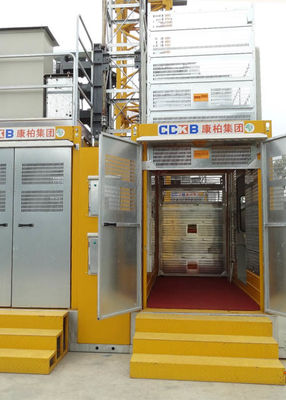 VFD Yellow Rack And Pinion Hoist Engine Power 2x15Kw For Construction Man / Materials