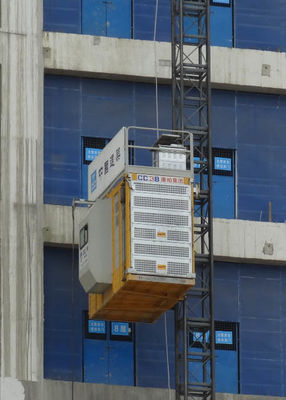 Low Wear Passenger And Material Hoist FC Motor Control For Construction Site / Plants