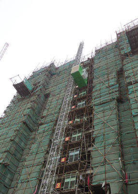 SC200BZ Construction Site Hoist / Rack And Pinion Lift Lifting Speed 0–46 M/Min