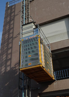 VFD Drive Mode Rack And Pinion Hoist / Man And Material Lift With LED Ceiling Lamp