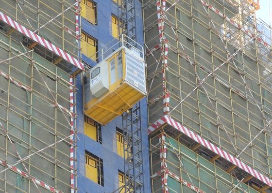 3 Doors Bridge 60 M / Min Construction Material Hoist