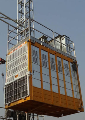 2 Tons Payload Building Site Hoist VFC Motor SC200/200 Easy Installation Maintenance