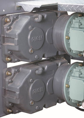 YJ150 Cylindrical Helical Gear Reducer , Construction Hoist Helical Reduction Gearbox