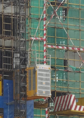 Reliable Durable Elevator For Construction , SC200BZ Rack And Pinion Lifter