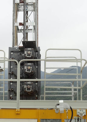 SC320/320 Material Lift For Construction Mast Section Square Column 650*650*1508 MM