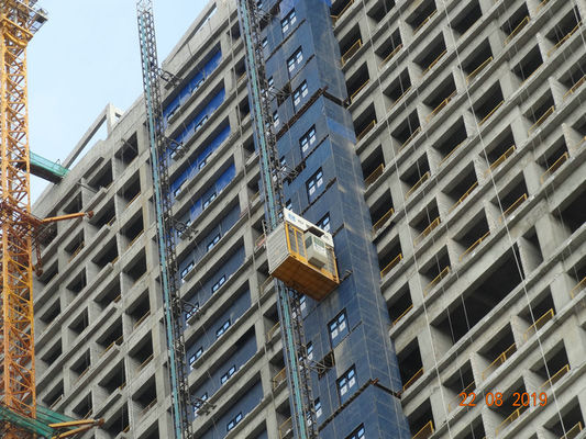 Men Cargo Transportation 46 M / Min Rack And Pinion Hoist